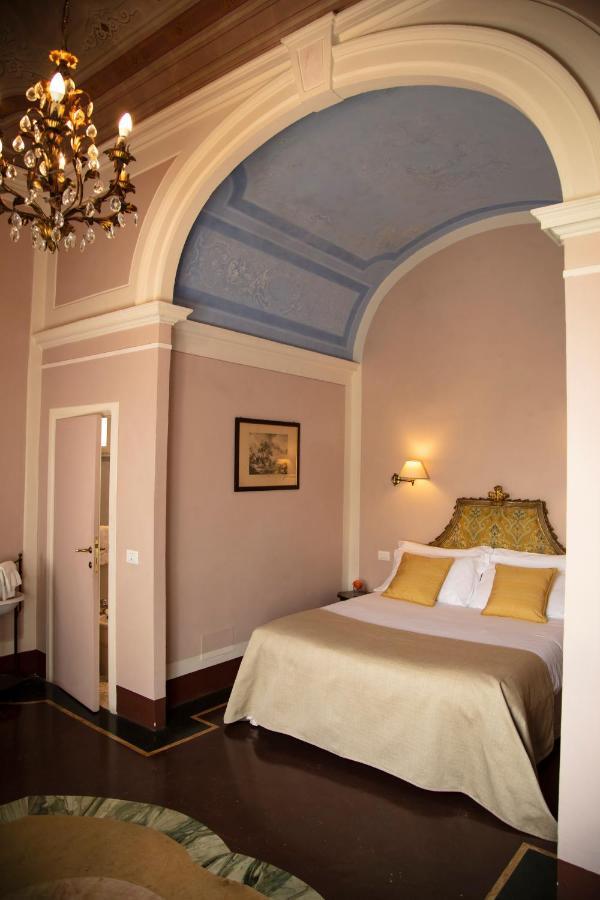 Hotel Palazzo Guadagni Firenze Esterno foto